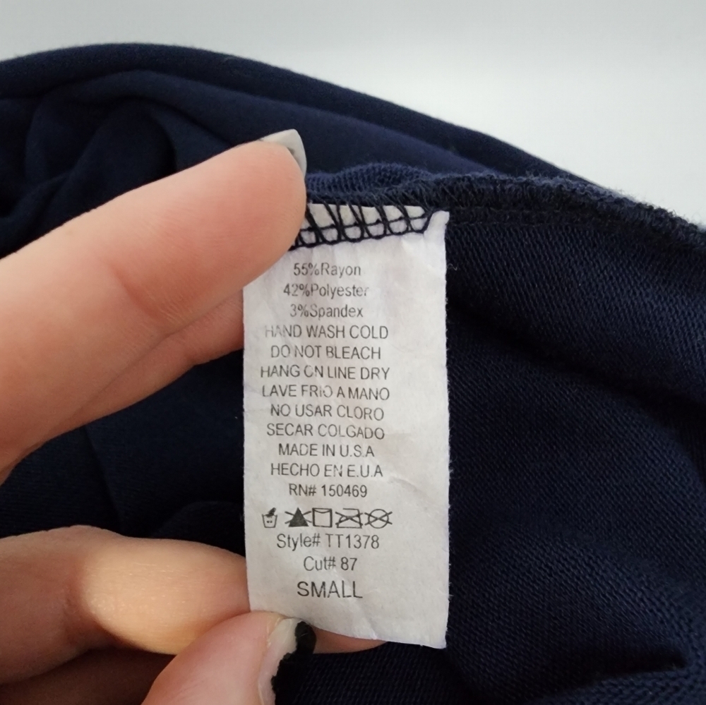 NWOT Raw Edge Navy Blue Fleece Blend Turtle Neck Long Sleeve Top - Picture 4 of 4